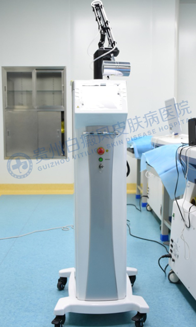 二氧化碳激光治疗机(点阵激光)